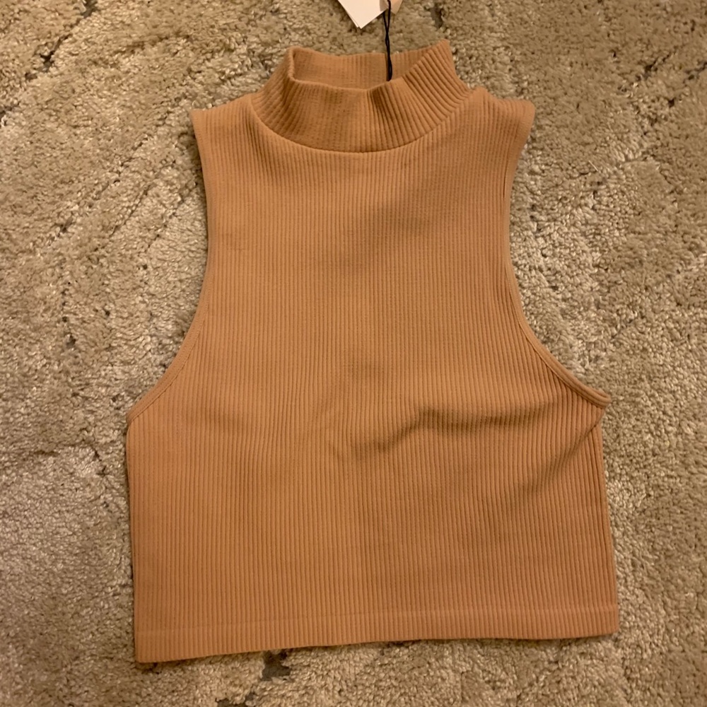 ZARA LIMITLESS CONTOUR HALTER TOP NEW